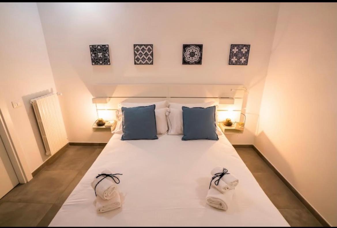 דירות סלרנו Casa Maria Al Porto מראה חיצוני תמונה